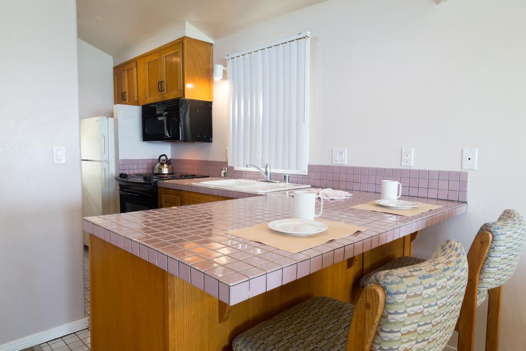 Wave Crest Resort Del Mar Bilik gambar